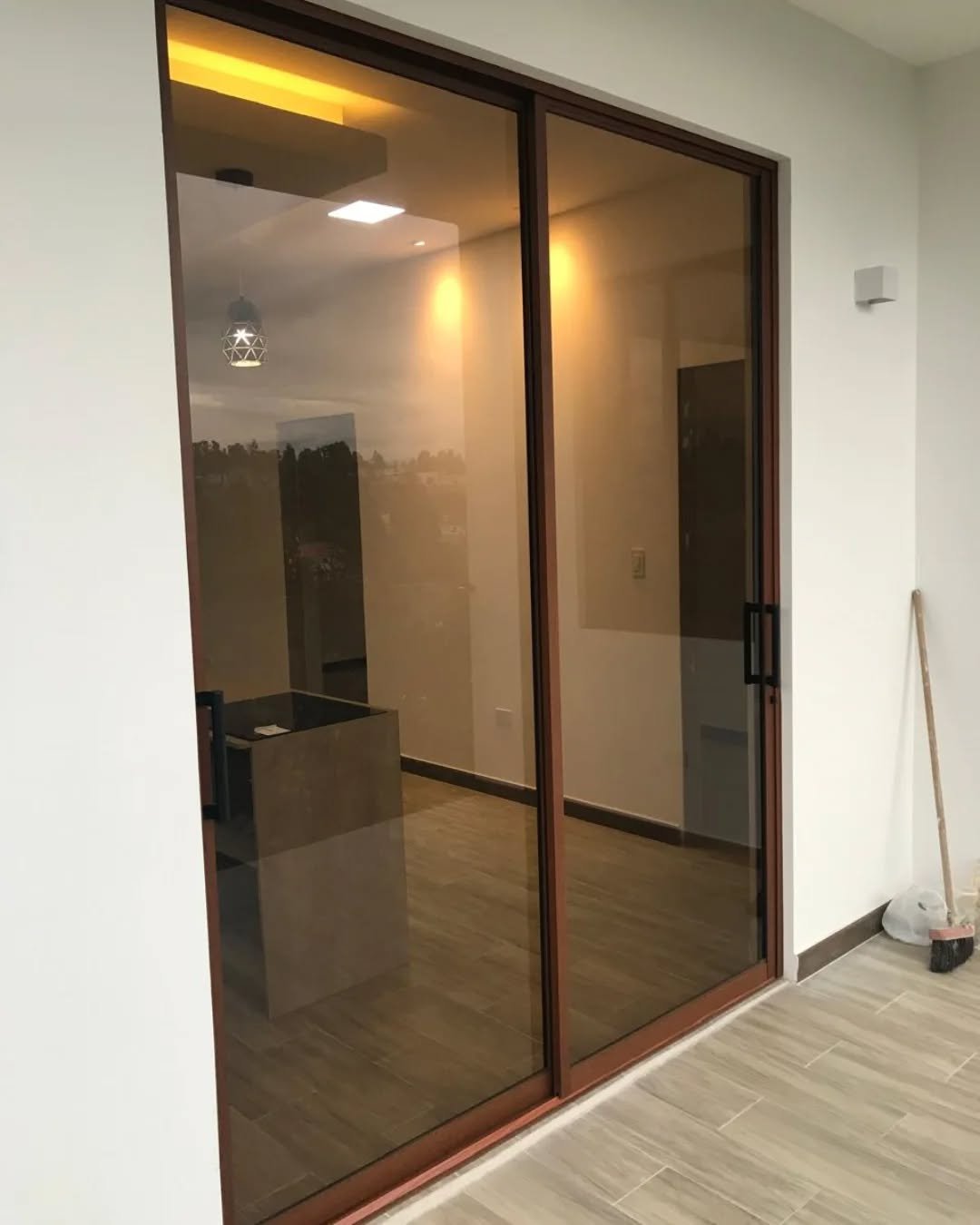 Puertas Corredizas de Vidrio